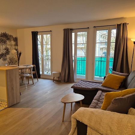 שסי Appartement Cosy Pres Du Rer מראה חיצוני תמונה