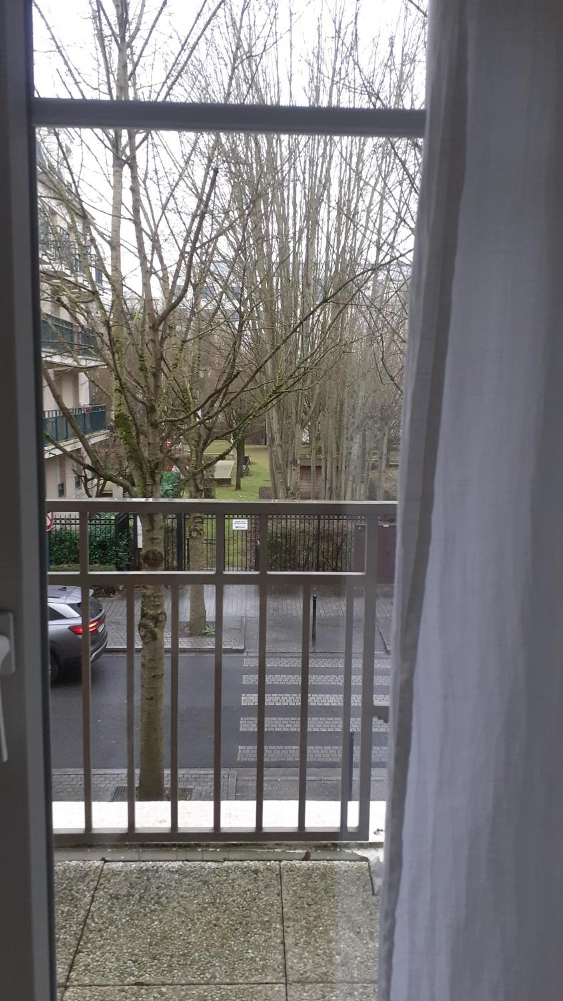 שסי Appartement Cosy Pres Du Rer מראה חיצוני תמונה