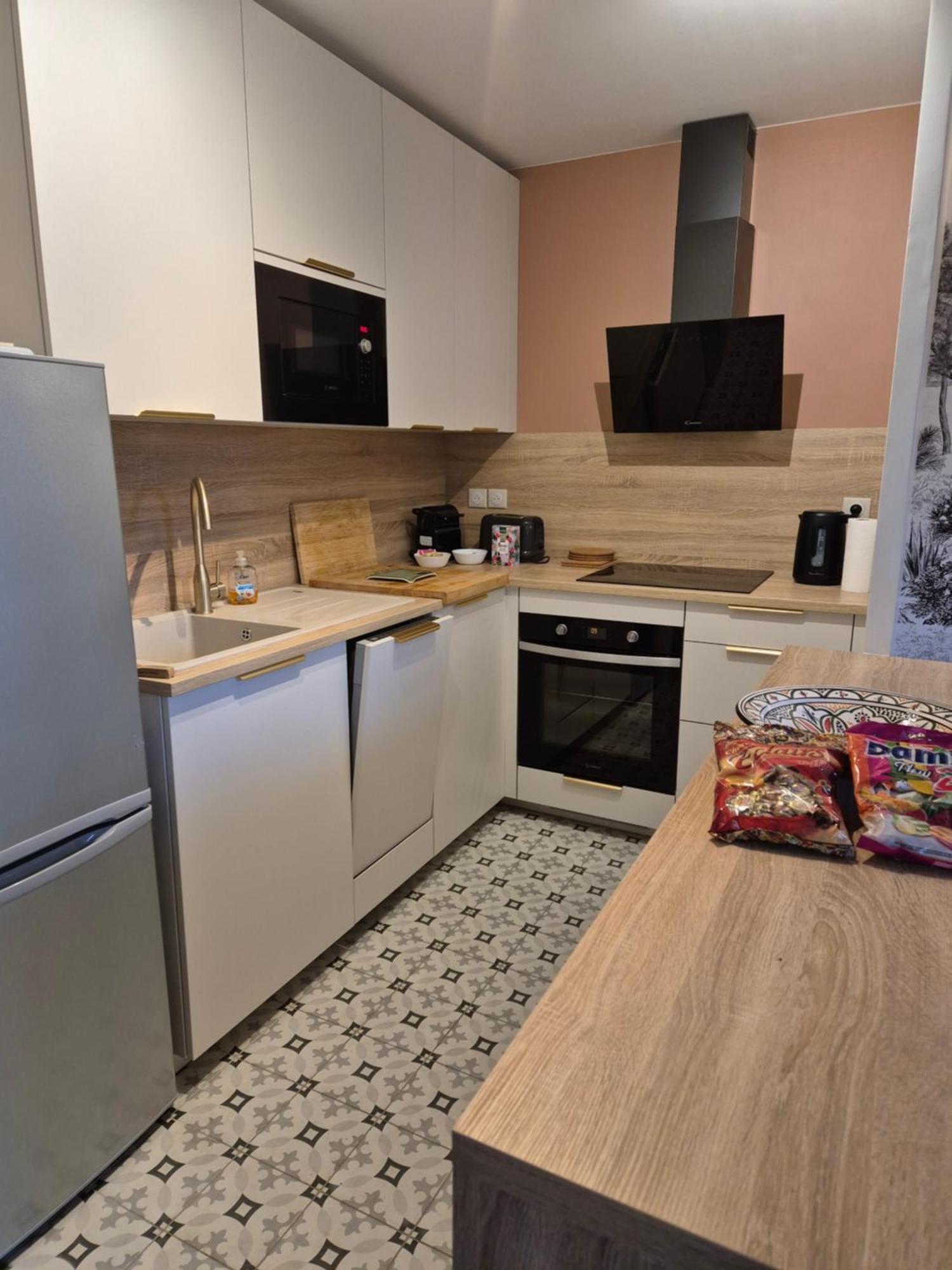 שסי Appartement Cosy Pres Du Rer מראה חיצוני תמונה